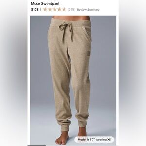 Alo Muse Joggers size small